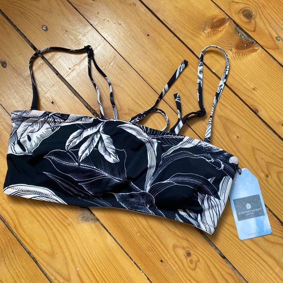 New with tags! Everyday Sunday floral bandeau bikini top with straps - Picture 5 of 6